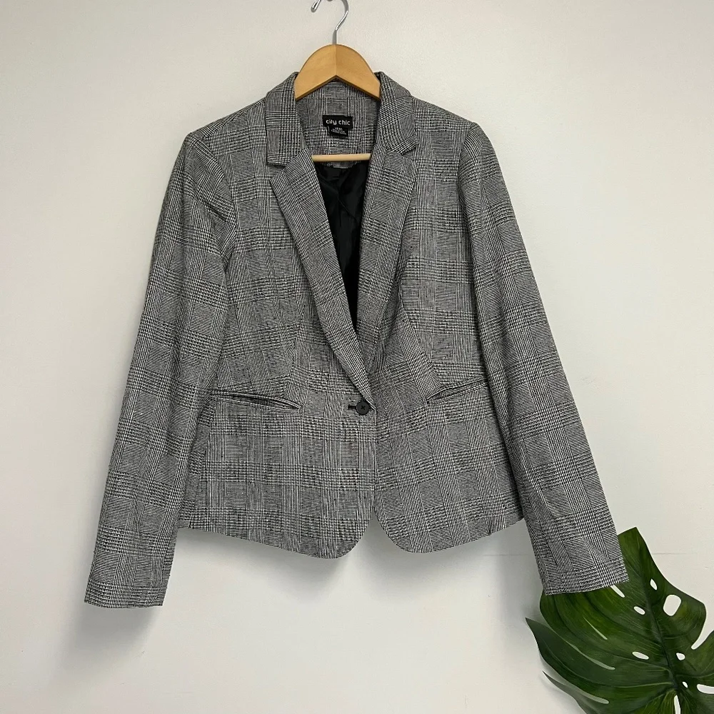 city chic plaid blazer - Picture 1 of 5